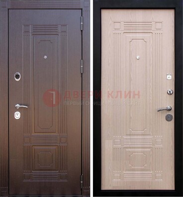 Коричневая входная дверь с МДФ ДМ-173 для кирпичного дома в Электроуглях