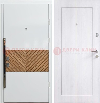 Белая железная дверь МДФ горизонтальной вставкой ДМ-265 в Электроуглях