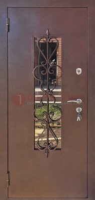 Коричневая железная дверь Порошок со стеклом и ковкой ДСК-219 в Брянске