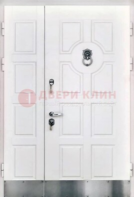 Белая входная дверь с виноритом ДВТ-246 в Электроуглях