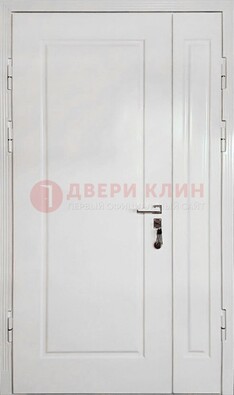 Полуторная металлическая дверь с МДФ в белом цвете ПЛ-24 в Электроуглях